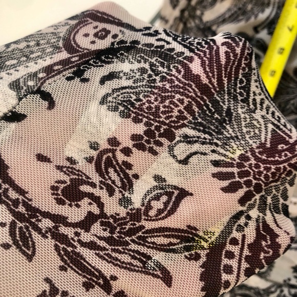 Ladies sheer mesh long sleeved top sized for L or XL - Picture 5 of 10